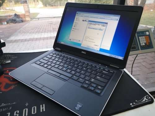 **EXCELLENT ULTRABOOK**DELL LATITUDE E7440*i5VPRO-4310U*4GB RAM*128GB SSD*BACKLIT KEYBOARD*FHD*3G*